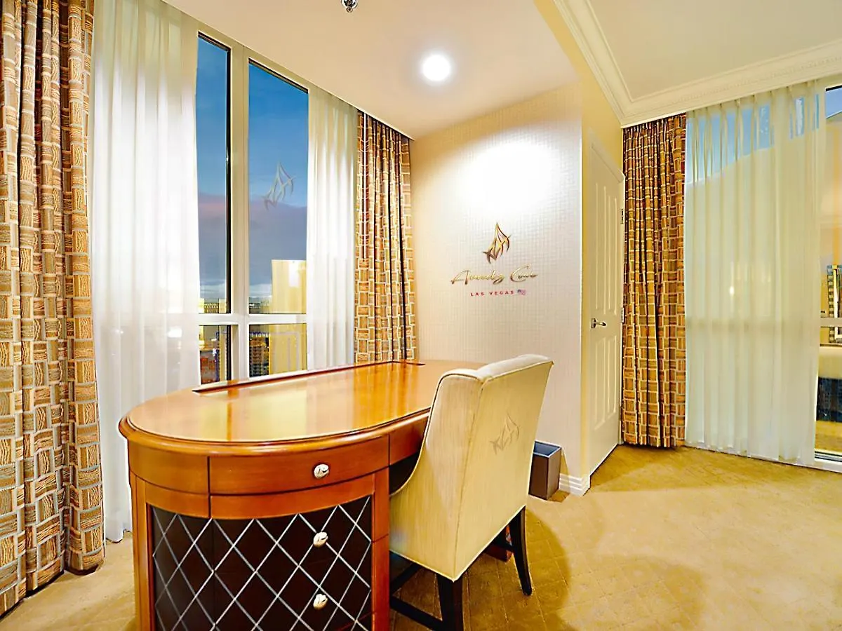 Amalz Two Bedroom Three Bathroom Balcony Suites At Mgm Signature ! Las Vegas Aparthotel