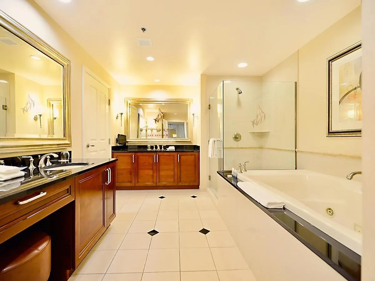 Amalz Two Bedroom Three Bathroom Balcony Suites At Mgm Signature ! Las Vegas